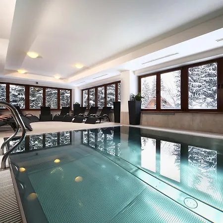 Fis Jasna 4*