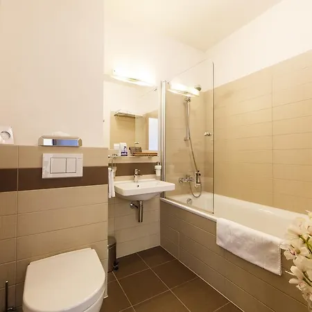 Fis Jasna Отель 4*