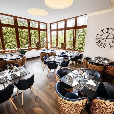 Fis Jasna Отель 4*