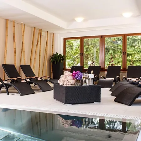 Отель Fis Jasna Демяновская долина